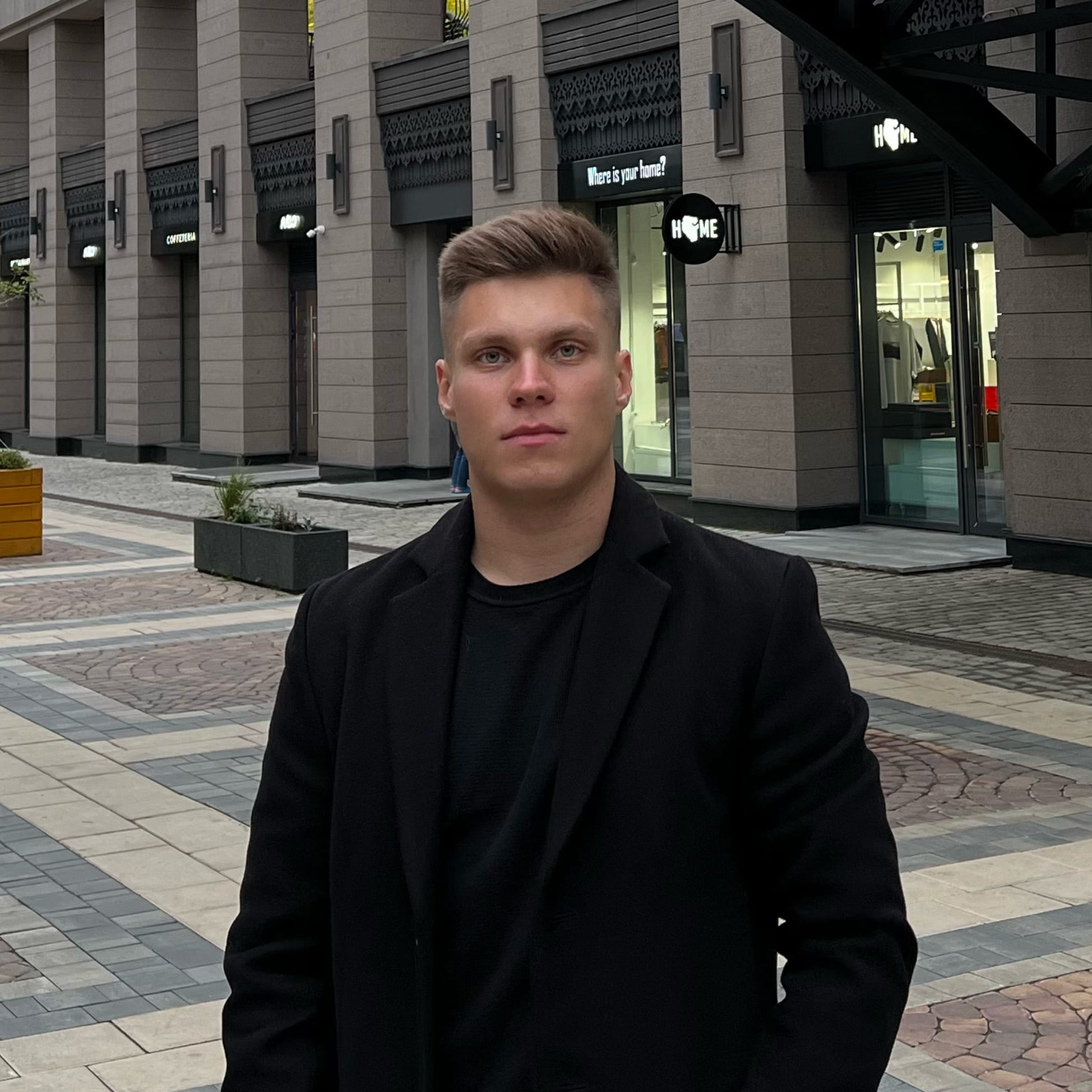 Авитолог Богдан Махнинов – специалист по продвижению бизнеса на Авито